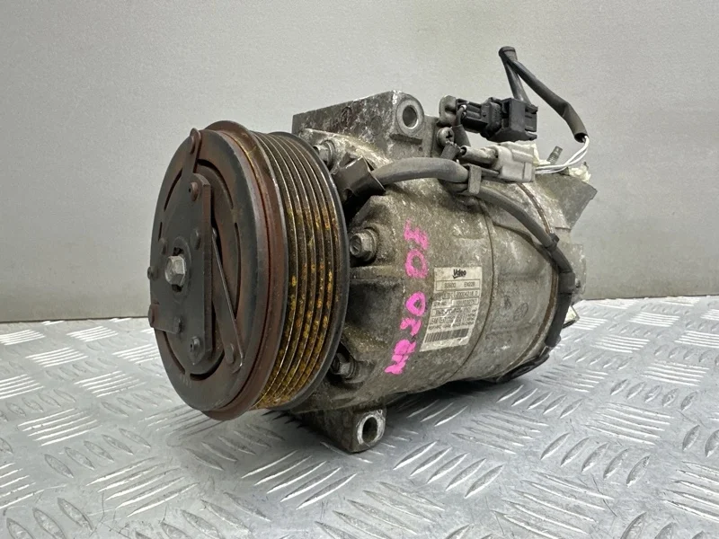 Компрессор кондиционера Nissan X-Trail T31