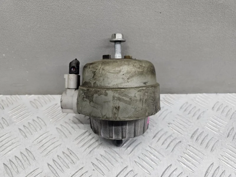 Подушка двигателя Audi A6 C6