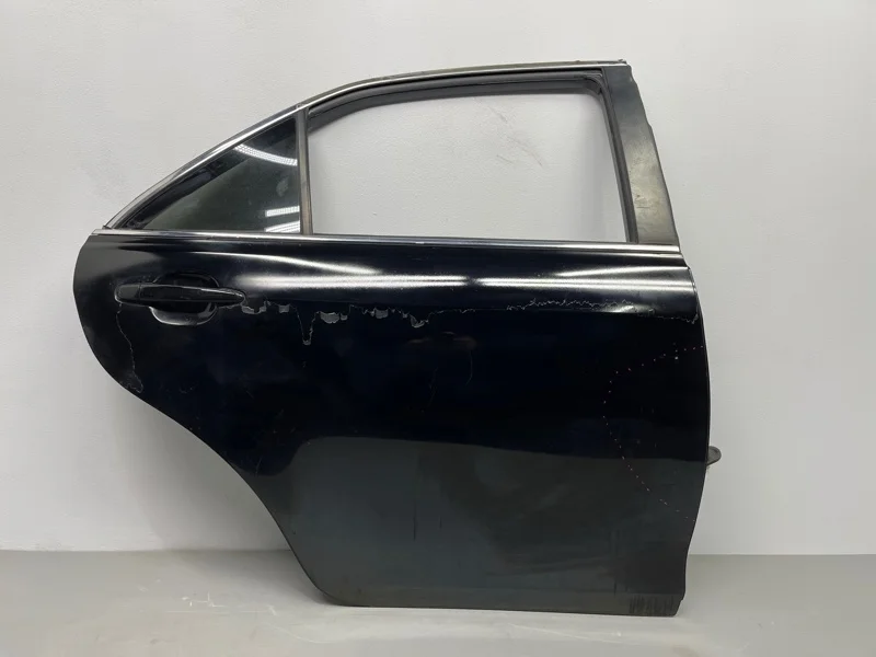 Дверь Toyota Camry V40