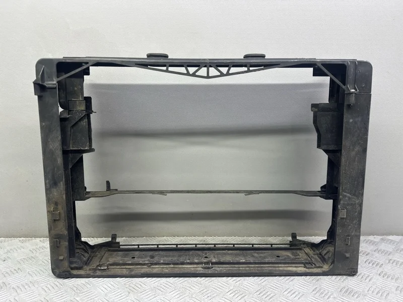 Дефлектор радиатора BMW 5 F10