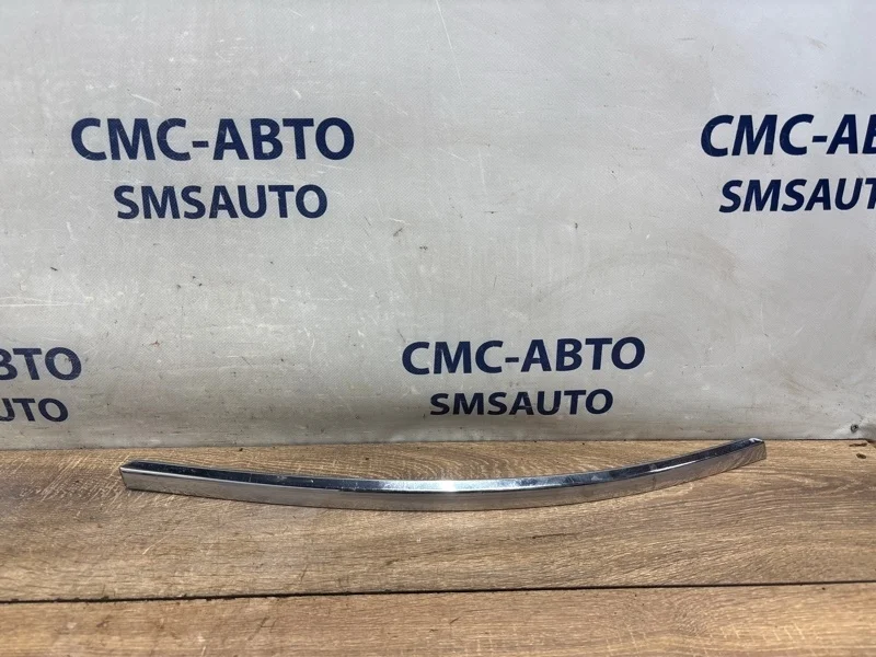 Молдинг бампера Audi A6 2005 4F0853066 C6 3.2 AUK, передний