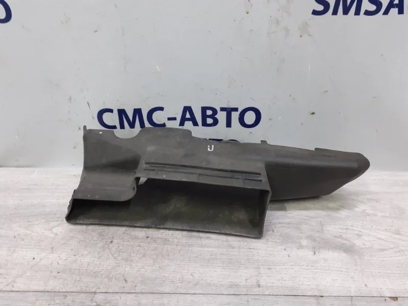 Воздуховод Volkswagen Touareg 7P6121396A NF 3.6, правый