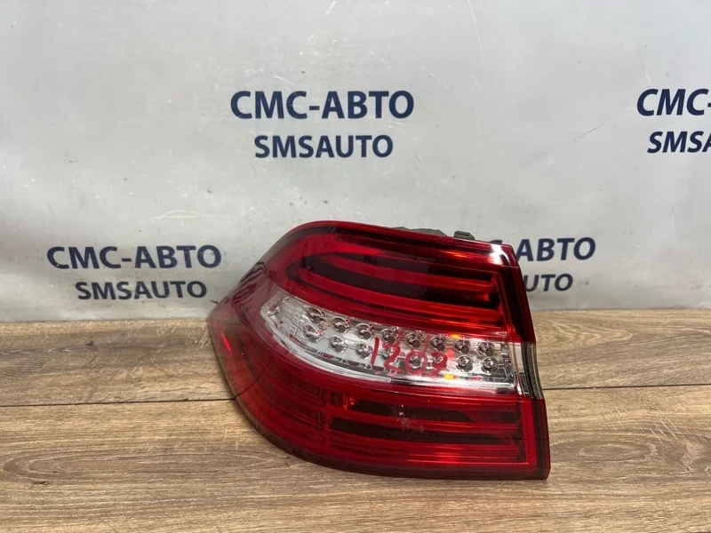 Фонарь на крыло Mercedes-Benz ML 2012 A1669063301 W166 642.826, левый