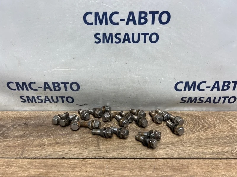 Колесные болты (комплект) Volvo XC90 31373474 ХС90 3.2 B6324S