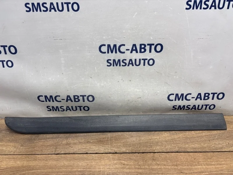Молдинг двери Volvo XC90 30698454 ХС90 3.2 B6324S, задний правый