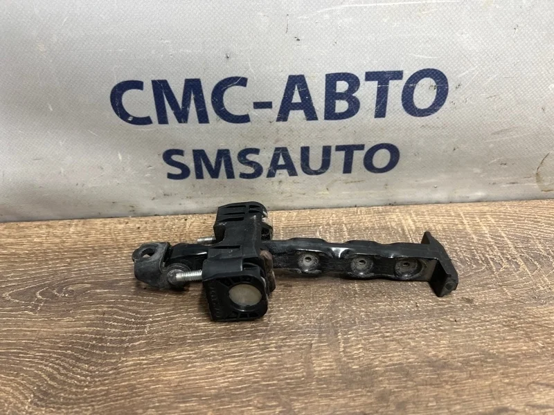 Ограничитель двери Volvo XC60 31298466 ХС60 B4204T6, передний