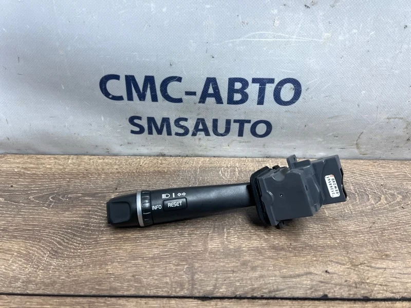 Переключатель поворотов Volvo XC90 31268561 ХС90 3.2 B6324S