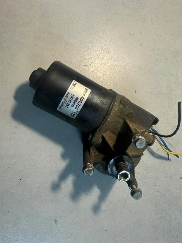 Моторчик стеклоочистителя передний Volvo XC90