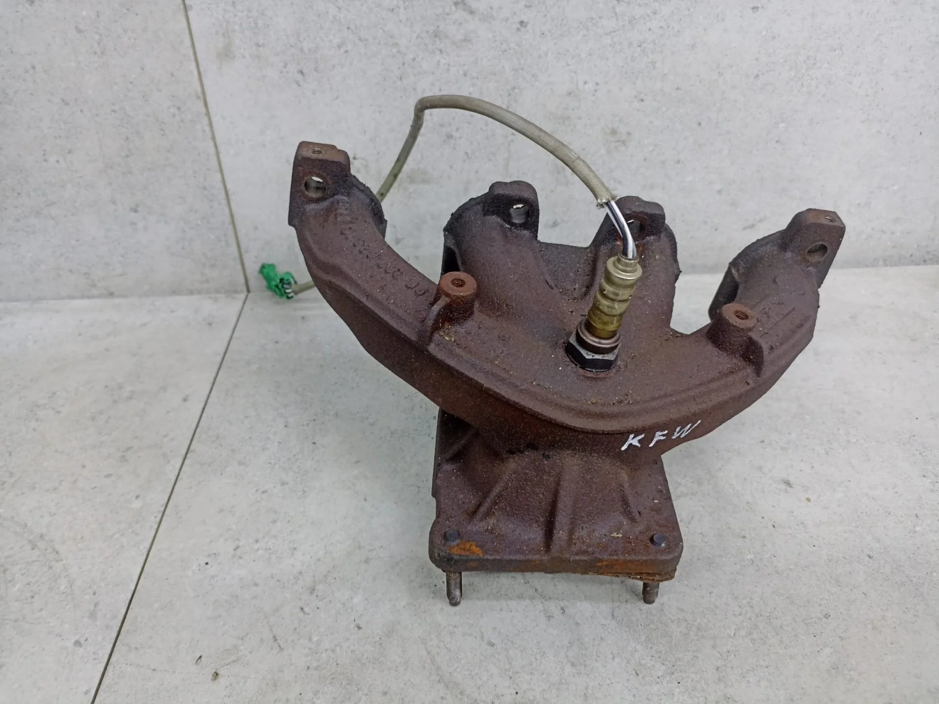 Выпускной коллектор Peugeot 307 рест. 2007