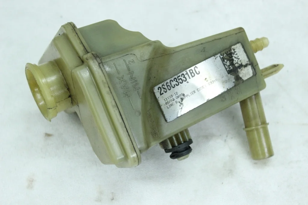 Бачок гидроусилителя руля Ford Fusion