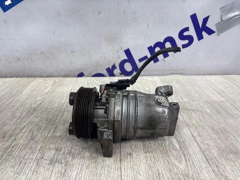 Компрессор кондиционера Nissan NOTE 2007