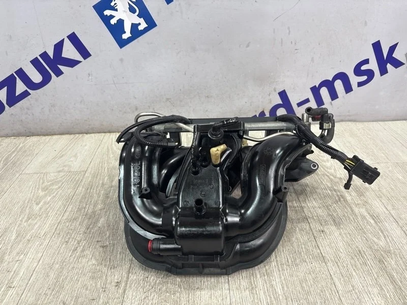 Коллектор впускной FORD FOCUS 1 2002