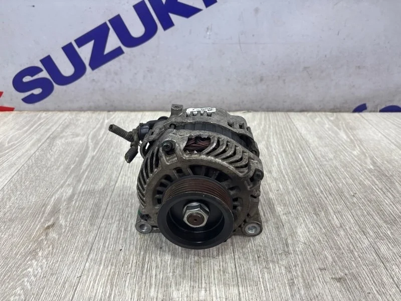 Генератор Mitsubishi Outlander 2005