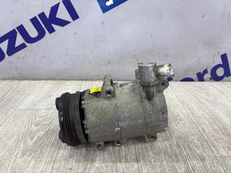 Компрессор кондиционера FORD FOCUS 2007