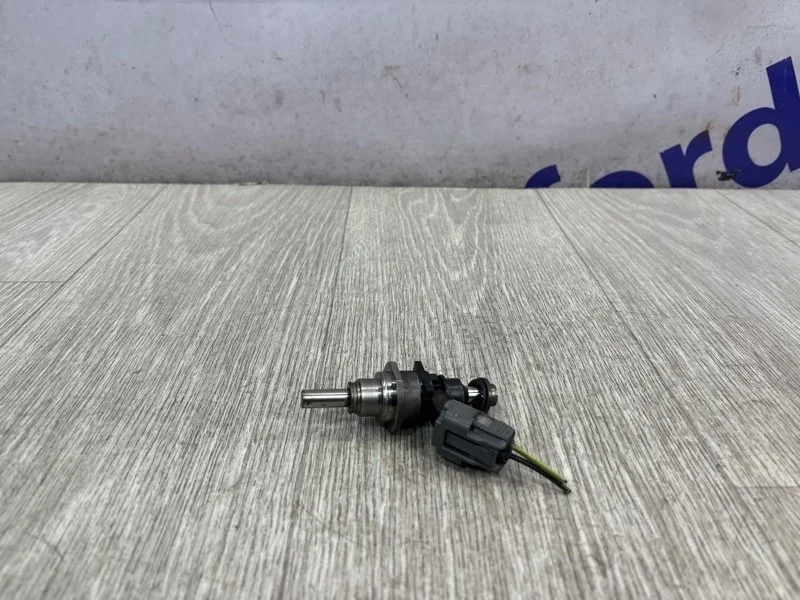 Форсунка топливная MAZDA CX-7 2008