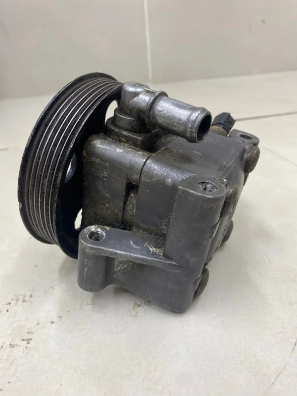 Насос гидроусилителя Ford Focus 2 1.4 / 1.6