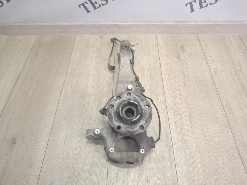 Кулак поворотный со ступицей Porsche Cayenne V8 2011 958 (92A)