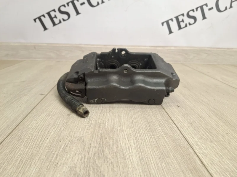 Суппорт тормозной VW Touareg 1 2003-2010 7L