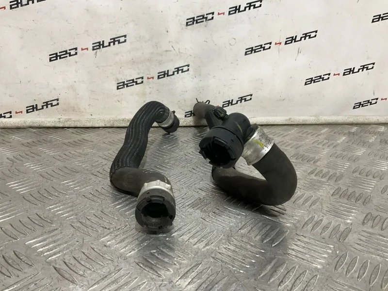 Патрубок охлаждающей жидкости печки Peugeot 3008 2012 6466TZ 1 EP6CDT