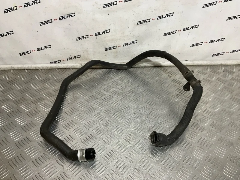 Патрубок системы охлаждения Citroen DS4 2012 1317V7 1 EP6CDTX