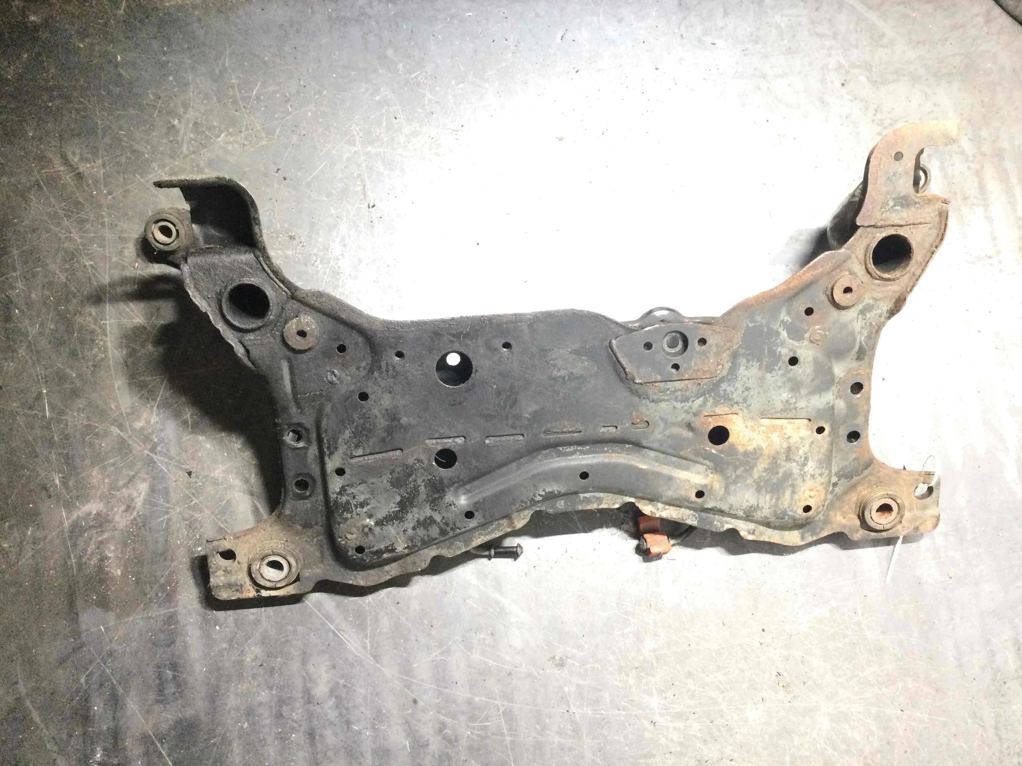 Балка подвески передняя (подрамник) Mazda 5 1 поколение (2005-2008) дизель 2.0 CD Механика Минивэн