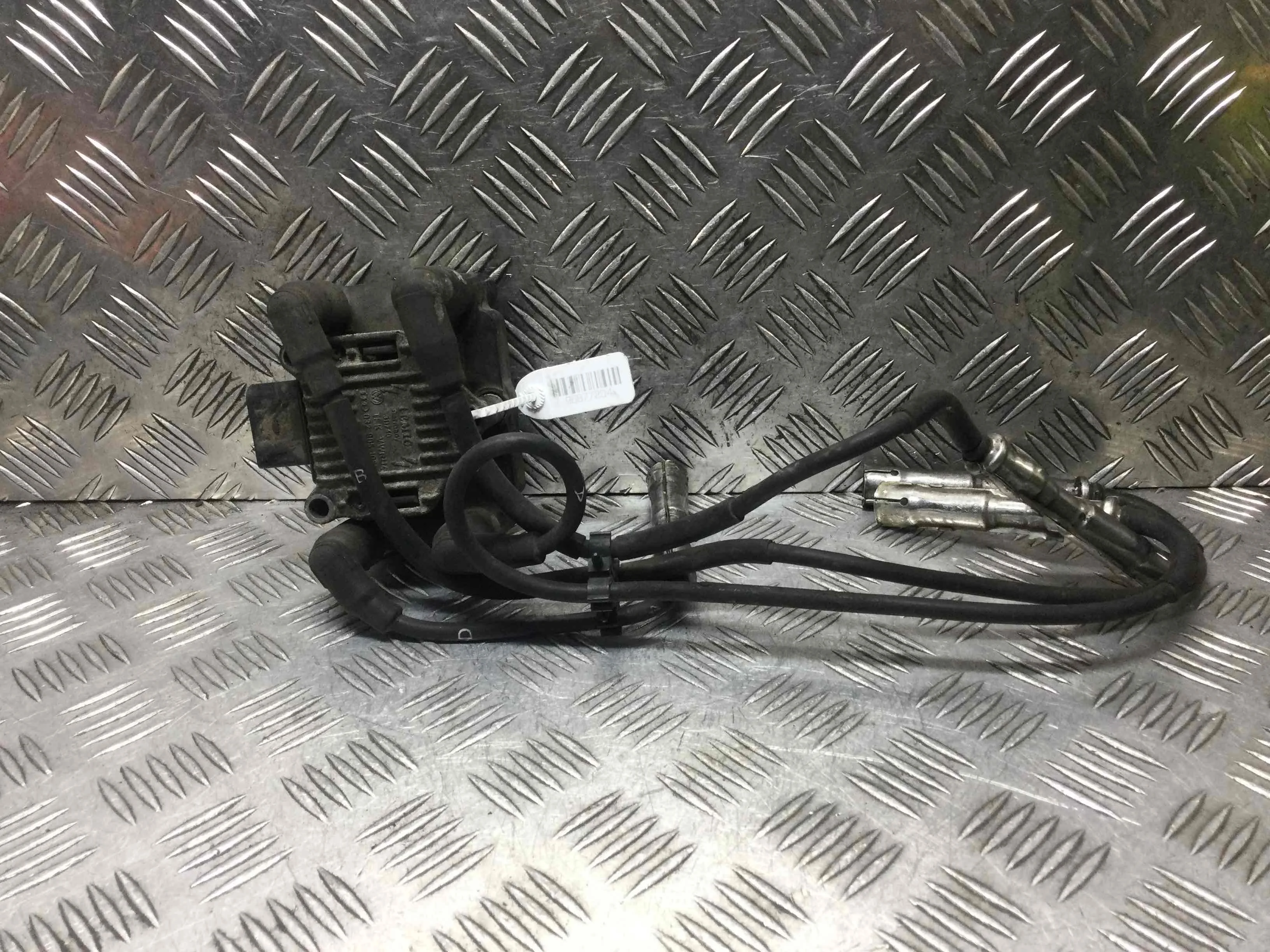 Катушка зажигания Volkswagen Touran 1 поколение [рестайлинг] (2006-2010) бензин 1.6 i Механика Минивэн