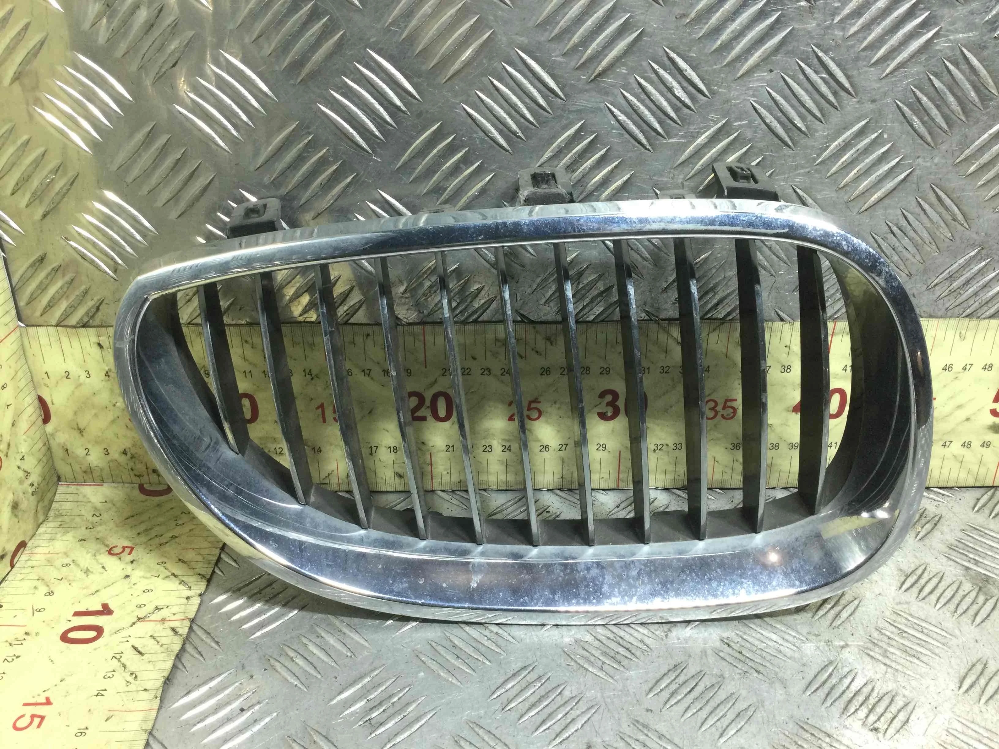 Решетка радиатора BMW 5-Series 5-Series E60/E61 [рестайлинг] (2007-2010) дизель 3.0  Автомат Седан