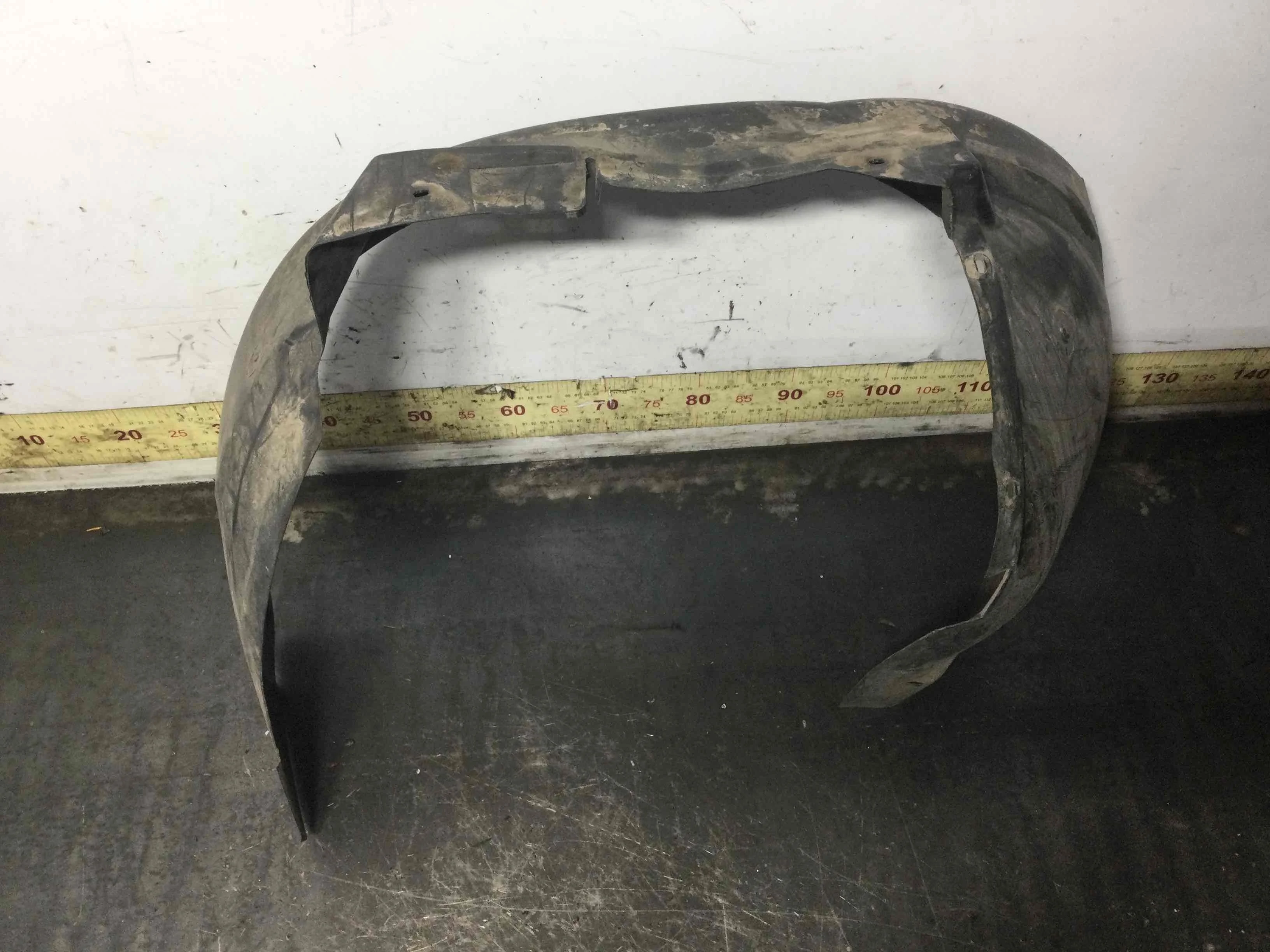 Защита арок передняя левая (подкрылок) Audi A4 B5 (1994-1999) бензин 1.6 i Механика Седан