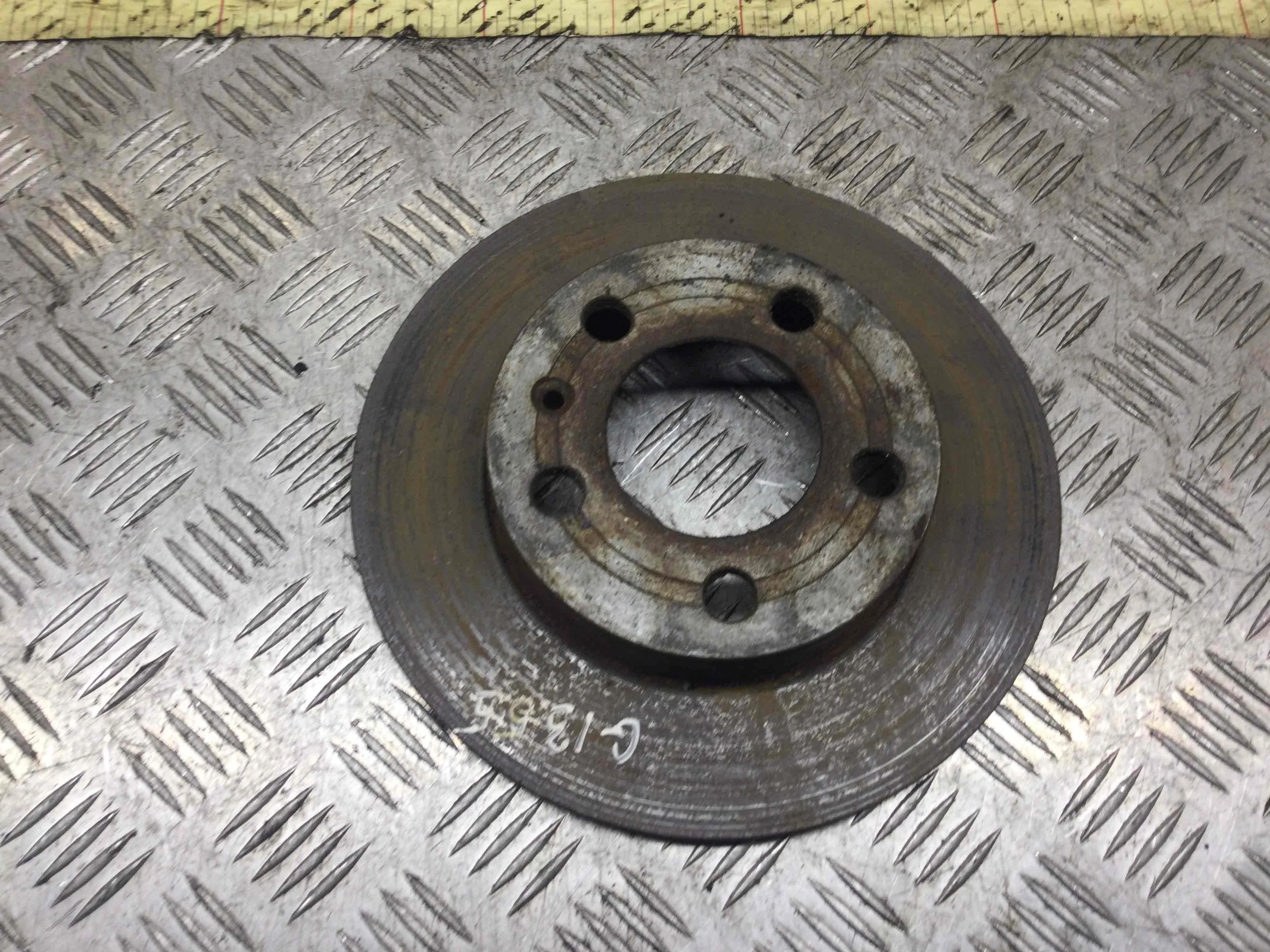 Диск тормозной задний Audi A3 8L (1996-2000) бензин 1.6 i Механика Х/б