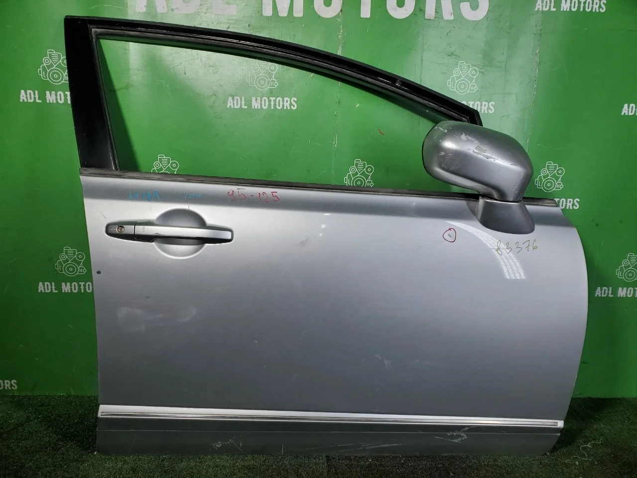 Дверь Honda Civic 8 2006-2011 4D