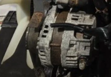 Генератор Nissan Navara 2012 231001AT1A D40 YD25, передний