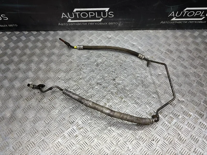 Трубка гур Renault Logan 2009 8200813217 СЕДАН 1.6 K7M710