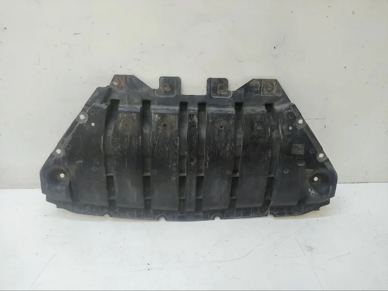 Пыльник бампера Mercedes-Benz -Class 2013-2017 W222