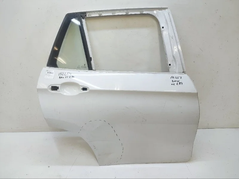 Дверь BMW X1 2009-2015 E84