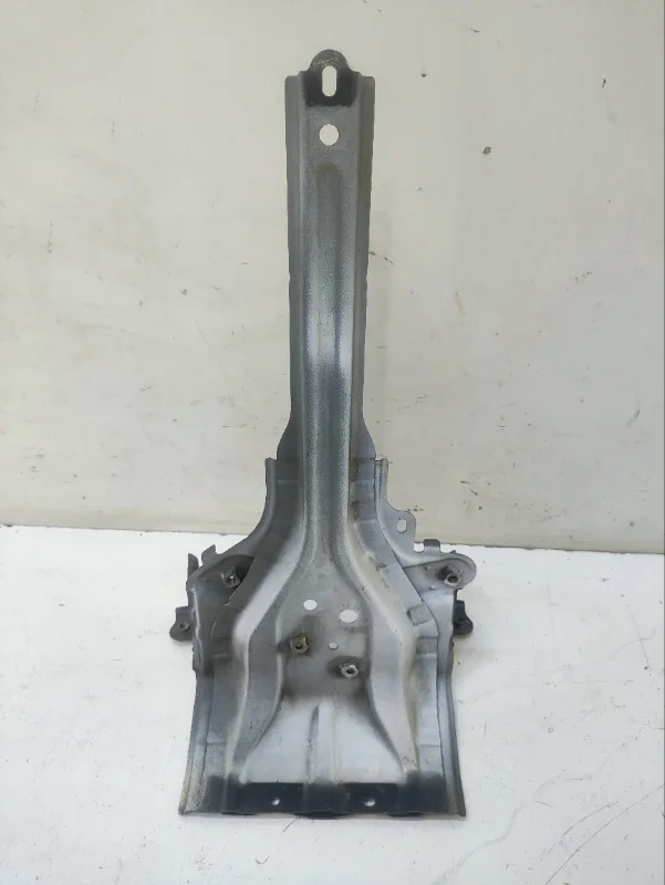 Стойка замка капота Lexus NX200 2014-2021