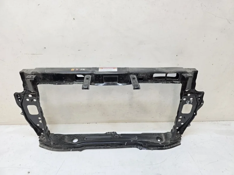 Панель передняя (телевизор) Kia Rio 2017-2024