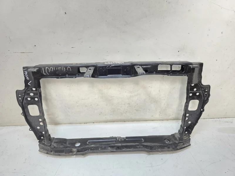 Панель передняя (телевизор) Kia Rio 2017-2024