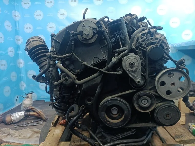 Двигатель Audi A4 07.10.2010 06H100035H B8 CAEB