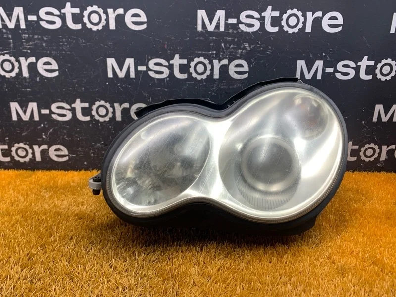 Фара Mercedes-Benz C-Class 2006 A2038203961 W203 271.940, левая