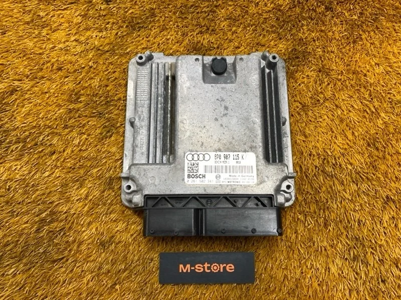 Блок управления двс Audi A3 2007 8P0907115K 8P BWA