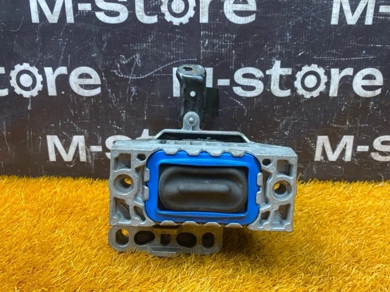 Подушка двигателя Audi A3 2007 1K0199262M 8P BWA, правая