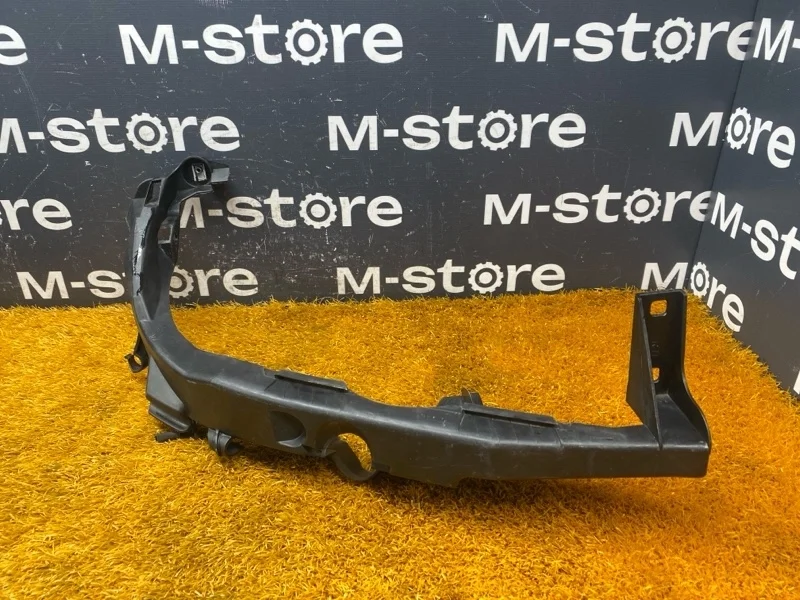 Кронштейн фары Bmw 3-Series 2008 51647116708 E90 N46B20B, правый