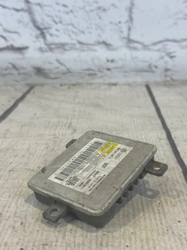 Блок розжига ксенона Audi A4 B8
