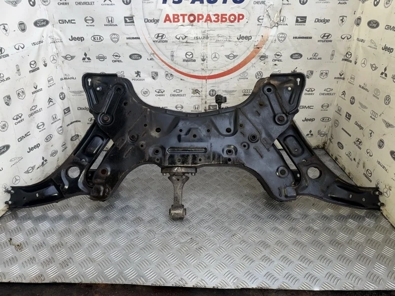 Подрамник Kia Ceed 2012 62401A6200 ХЕТЧБЭК 1.4 G4FA, передний