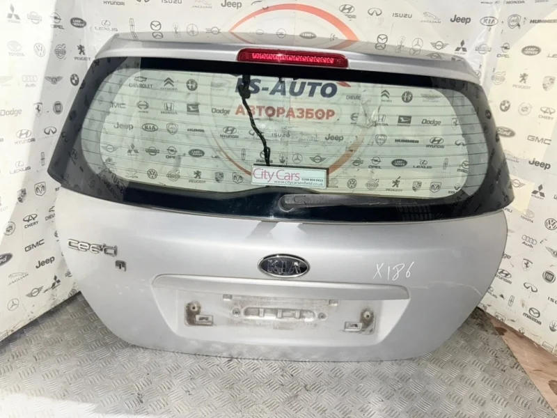 Крышка багажника Kia Ceed 2009 737001H000 ХЕТЧБЕК 1.4 G4FA, задняя