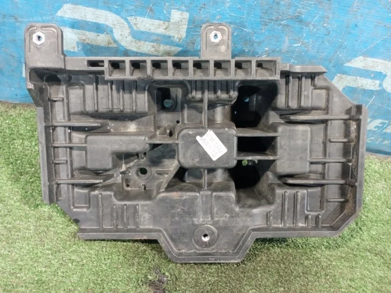 Подставка под аккумулятор Hyundai Santa Fe