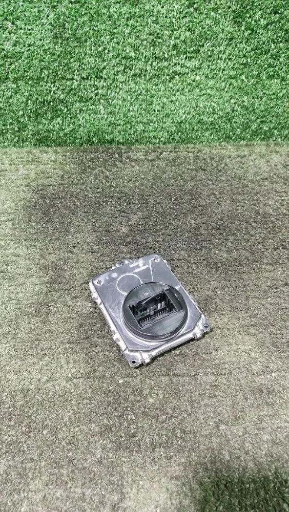 Блок управления светом Volkswagen Tiguan 2017 8V0907399B 2 CZDA