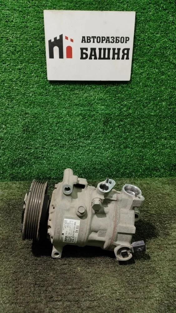 Компрессор кондиционера Volkswagen Tiguan 2017 5Q0820803K 2 CZDA