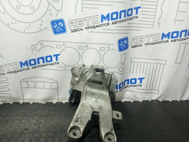 Кронштейн Audi A4 8K0199308BD 8K5 CDNC