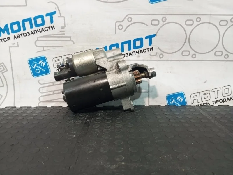 Стартер Audi A4 0001107508 8K5 CDNC